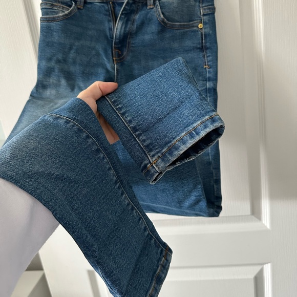 Zara Blue Jeans - Size 2 - Picture 4 of 5